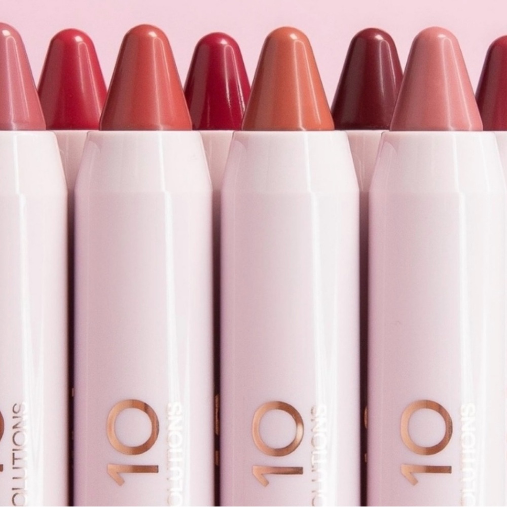 Doll 10 Lip Crayon Shade: I Can (Set of 2) - Picture 2 of 10